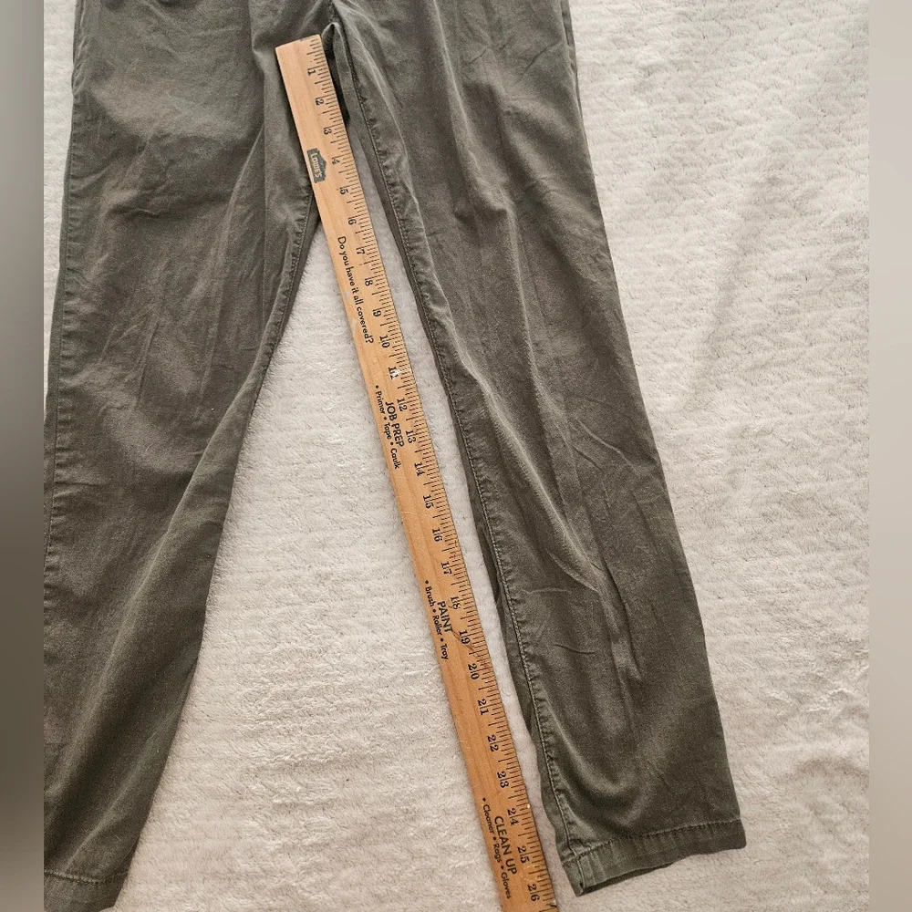 Olive Green Pleated Pants - Picture 4 of 8